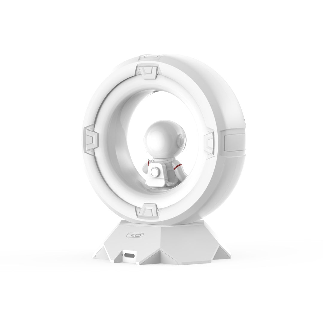XO Lamp Astronaut Spaceman Tri-color, white - OZ12