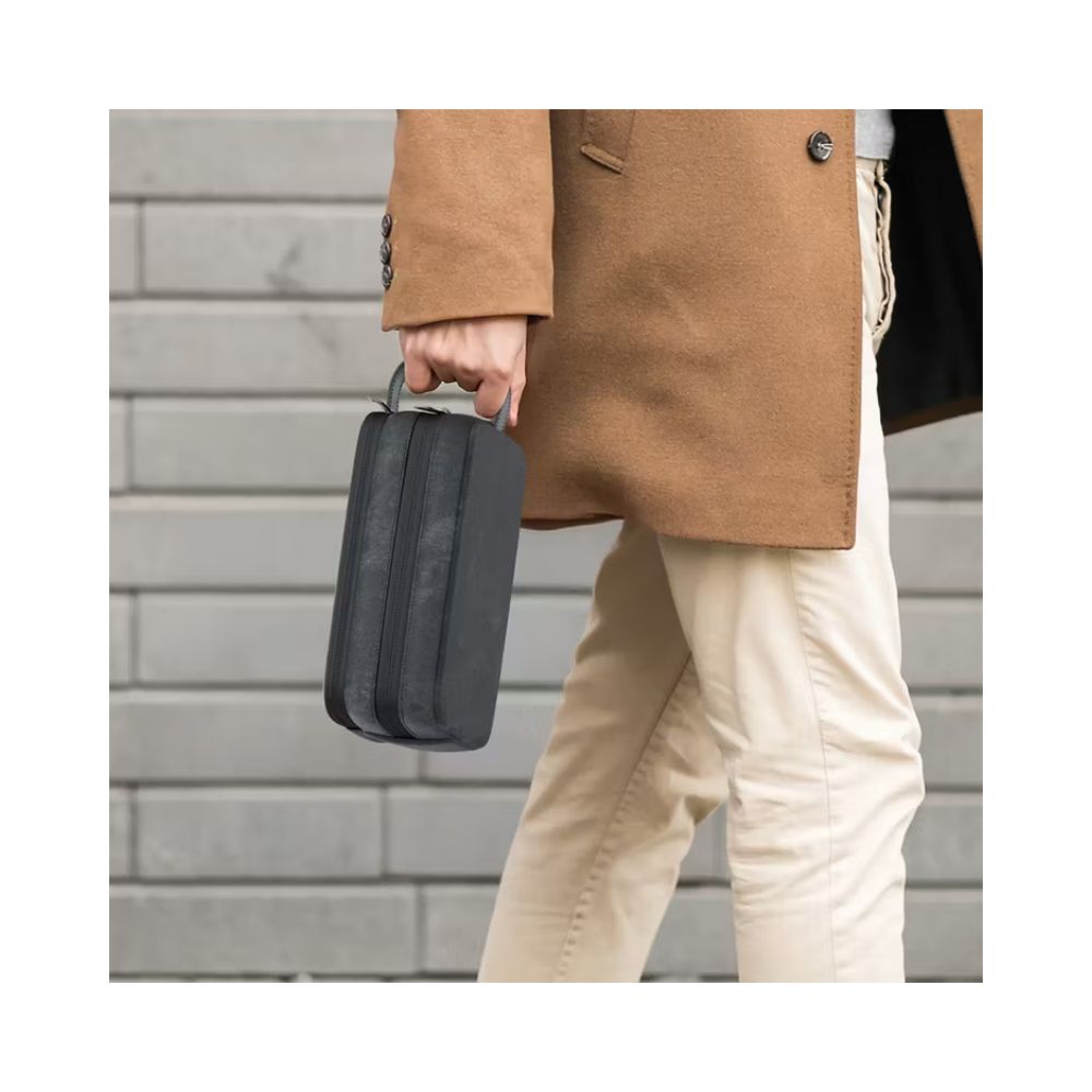 Green Lion Tirana Travel Pouch