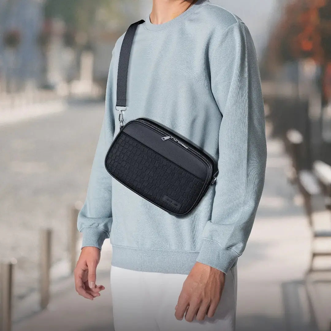 Green Lion Airo Crossbody Bag