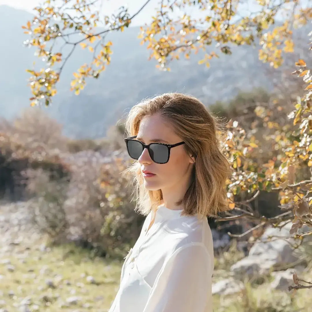 Green Lion Carenzo Sunglasses