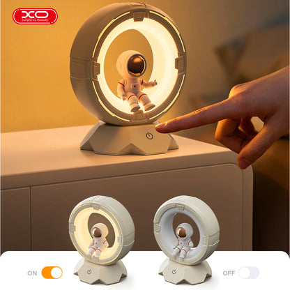 XO Lamp Astronaut Spaceman Tri-color, white - OZ12